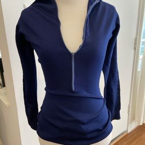 Navy blue half zip running sweater!